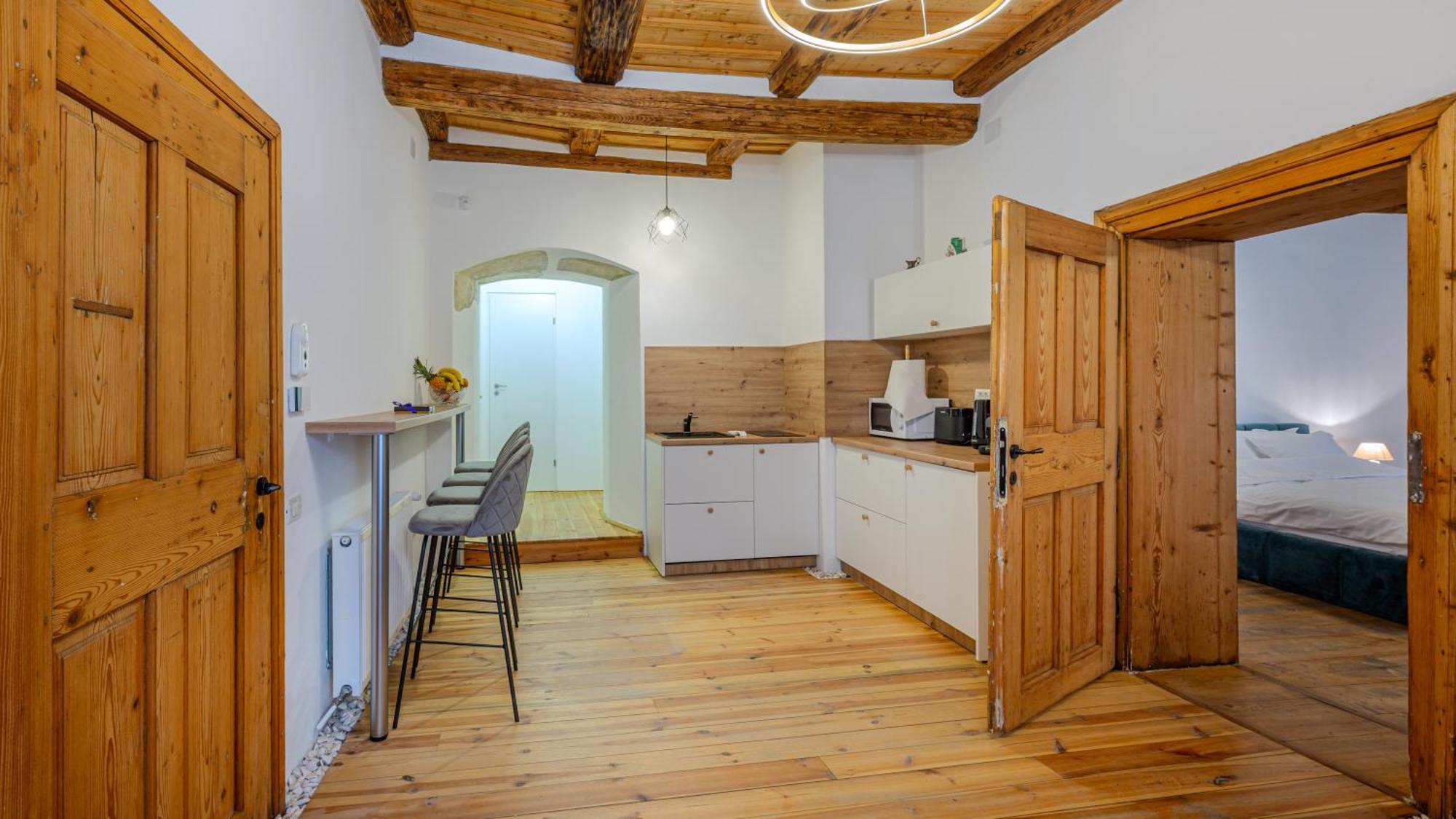 Ch6 By Rentable Apartment Brașov Exterior foto